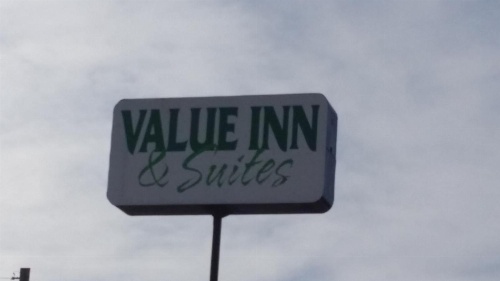 Value Inn & Suites Salina image 2